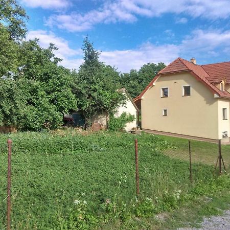Apartman Pod Kalvariou - Rodinny Dom Banská Štiavnica Dış mekan fotoğraf