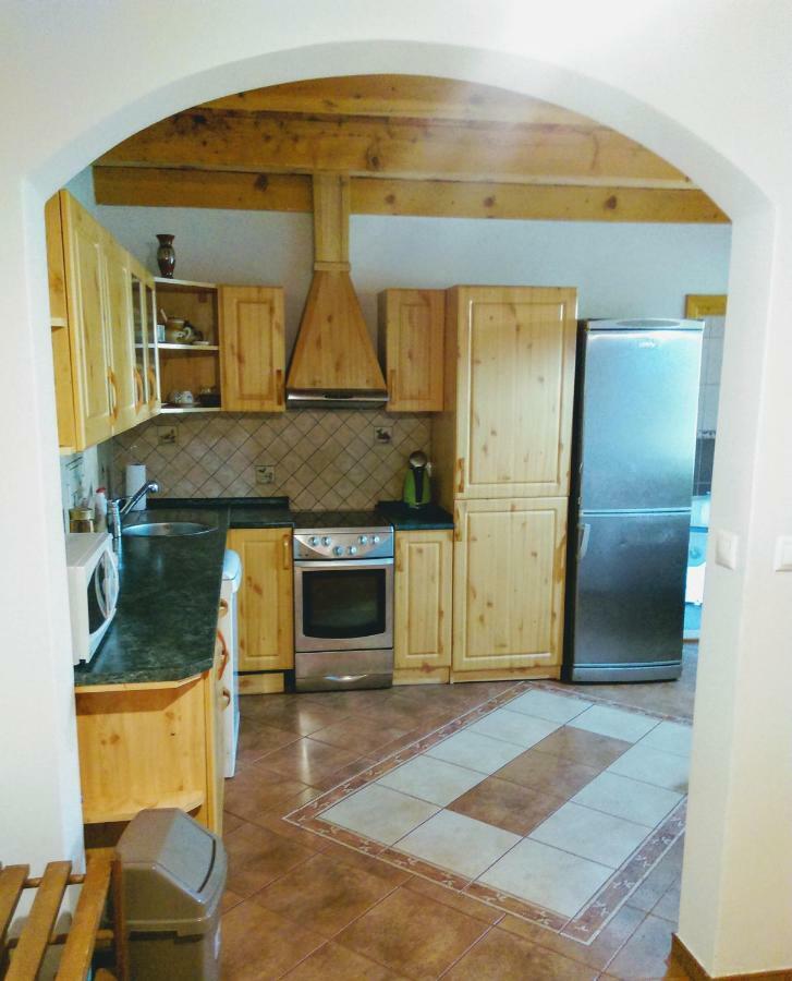 Apartman Pod Kalvariou - Rodinny Dom Banská Štiavnica Dış mekan fotoğraf