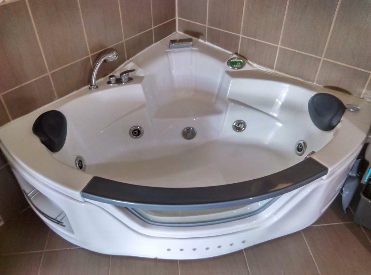 Apartman Pod Kalvariou - Rodinny Dom Banská Štiavnica Dış mekan fotoğraf