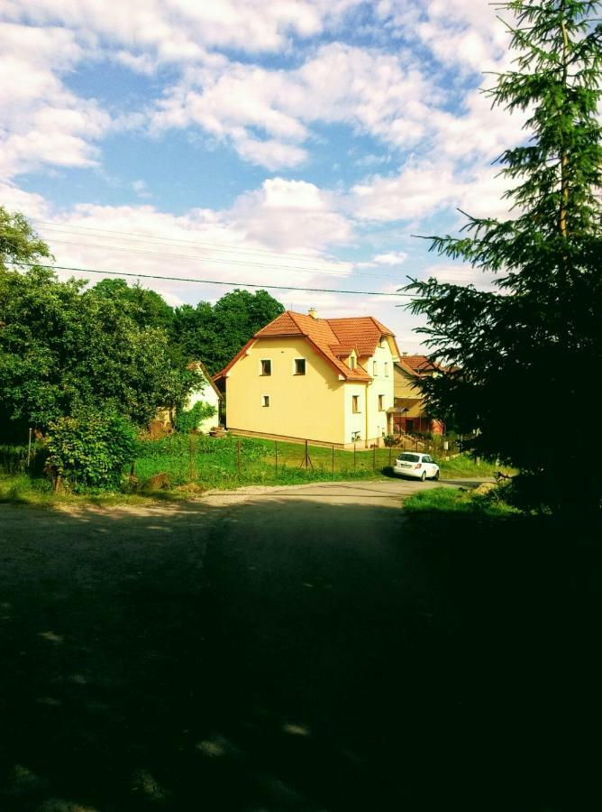 Apartman Pod Kalvariou - Rodinny Dom Banská Štiavnica Dış mekan fotoğraf