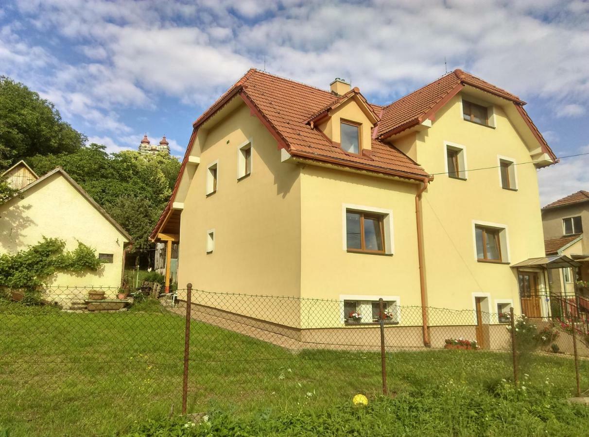 Apartman Pod Kalvariou - Rodinny Dom Banská Štiavnica Dış mekan fotoğraf